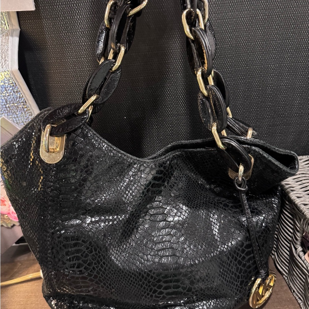 Michael Kors Shiny Black Sequinned Shoulder Bag with Gold Accents - Picture 8 of 10